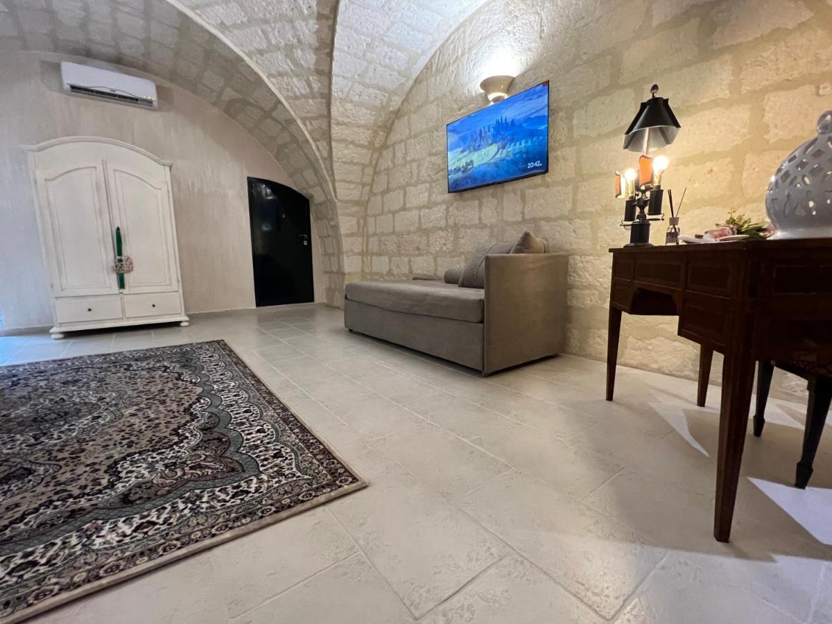 Suite Cavour Luxury Home Taranto Exterior foto