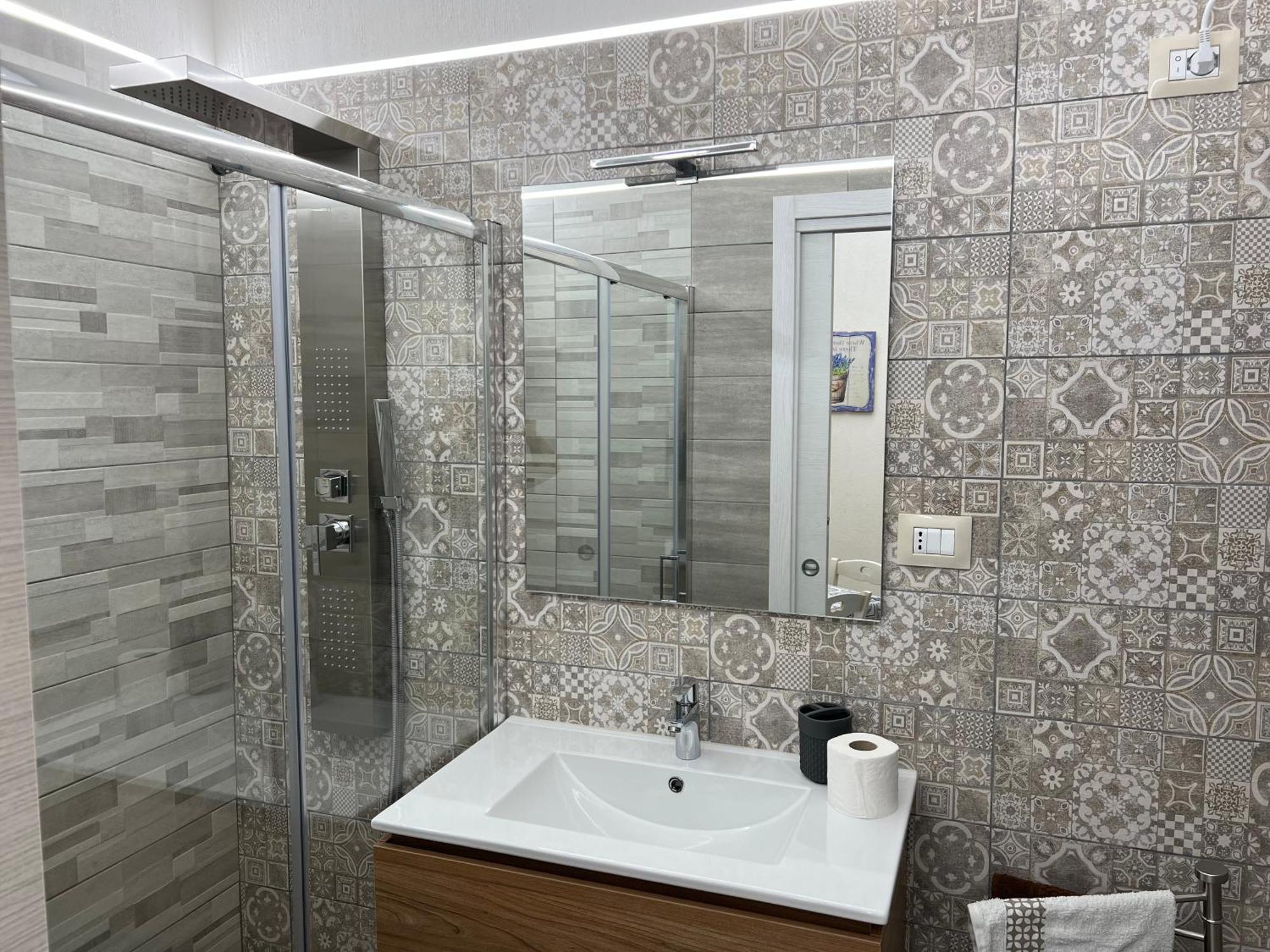 Suite Cavour Luxury Home Taranto Exterior foto