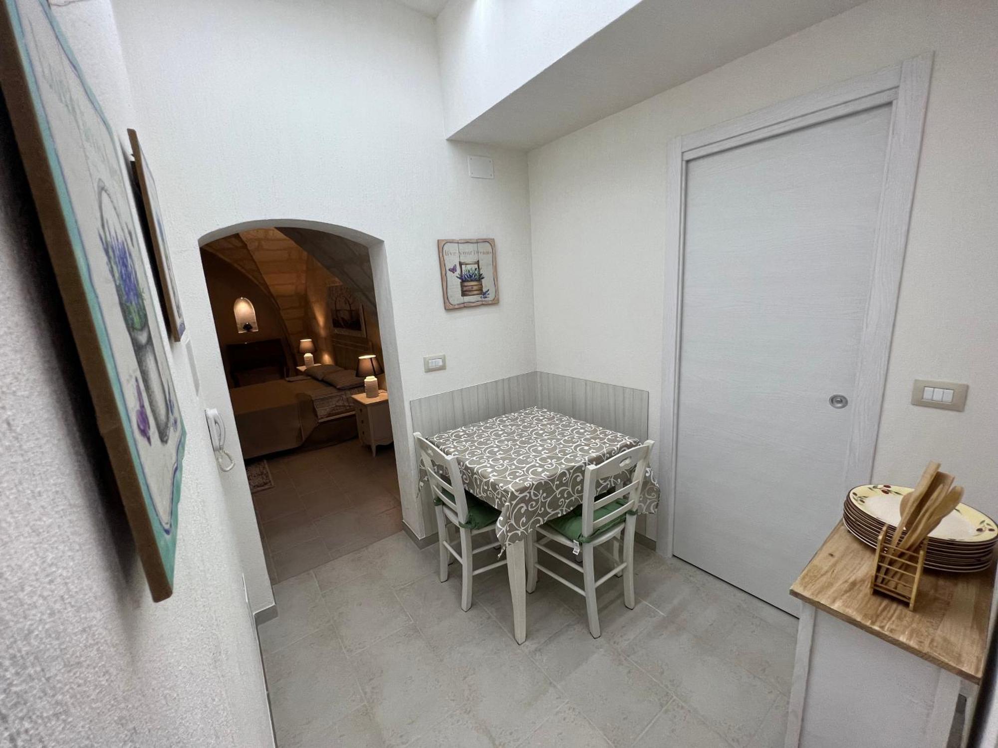 Suite Cavour Luxury Home Taranto Exterior foto